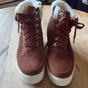 Steve Madden Brown Wedge Lace Up Boots